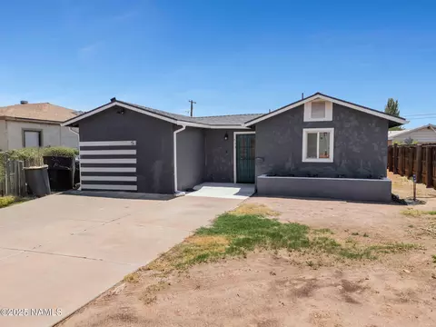 513 W Henderson St, Winslow, AZ 86047