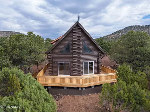 5676 N Juliane Dr, Williams, AZ 86046