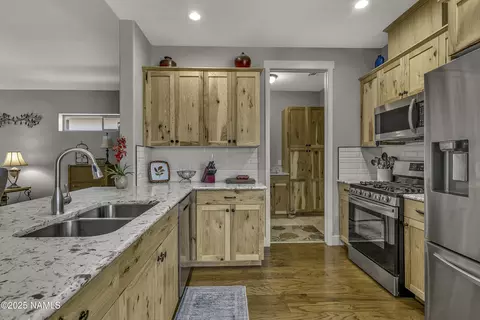 664 Brookline Loop, Williams, AZ 86046 photo 9