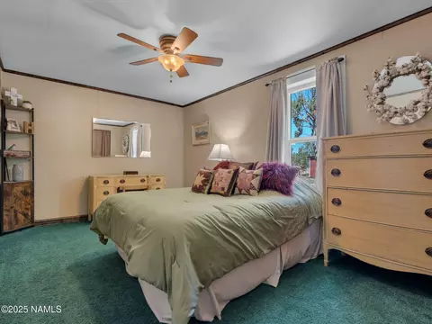 Bedroom - 2941 E Hoctor Rd, Williams, AZ 86046 photo 2 of 2