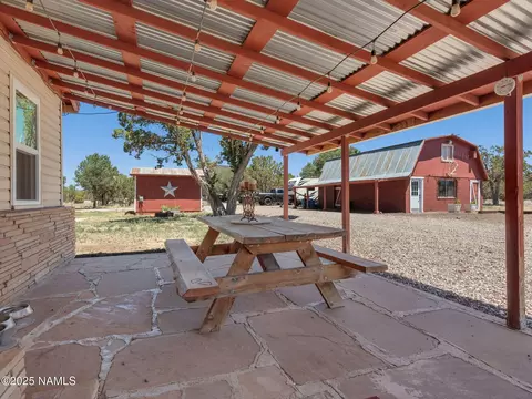 Exterior - 2941 E Hoctor Rd, Williams, AZ 86046 photo 2 of 8