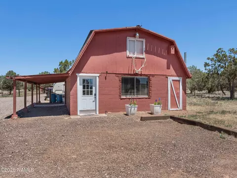 Exterior - 2941 E Hoctor Rd, Williams, AZ 86046 photo 5 of 8