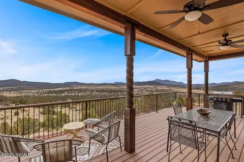 Exterior - 1843 E Sagebrush Rd, Williams, AZ 86046 photo 3 of 4