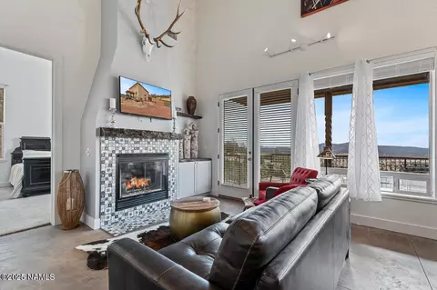 Living - 1843 E Sagebrush Rd, Williams, AZ 86046 photo 1 of 2