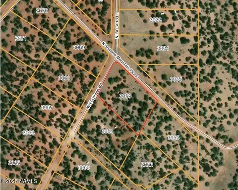 32129 W El Gitano Rd, Seligman, AZ 86337