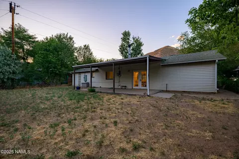 Exterior - 3107 E Lockett Rd, Flagstaff, AZ 86004 photo 6 of 8