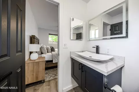 Bath - 3107 E Lockett Rd, Flagstaff, AZ 86004 photo 1 of 3