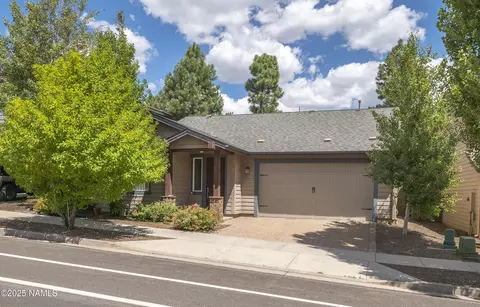 2923 W Presidio Dr, Flagstaff, AZ 86001