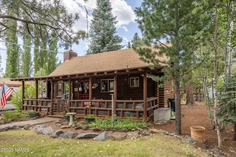 575 E Oak Dr, Munds Park, AZ 86017