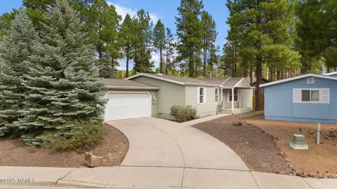 2494 W Coronado Ave, Flagstaff, AZ 86001 photo 2