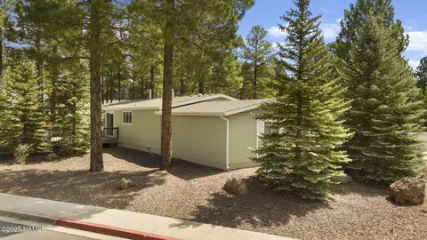 2494 W Coronado Ave, Flagstaff, AZ 86001 photo 3