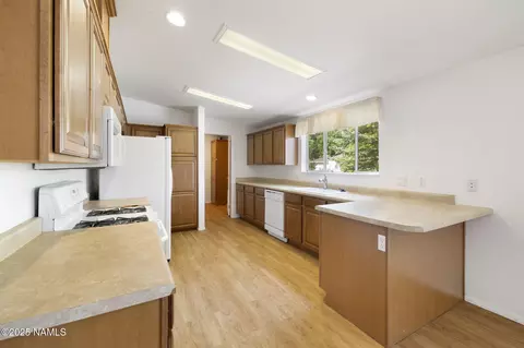 2494 W Coronado Ave, Flagstaff, AZ 86001 photo 14
