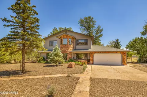 9655 Pioneer Valley Rd, Flagstaff, AZ 86004