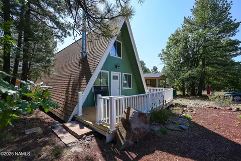 17075 Wintergreen Dr, Munds Park, AZ 86017