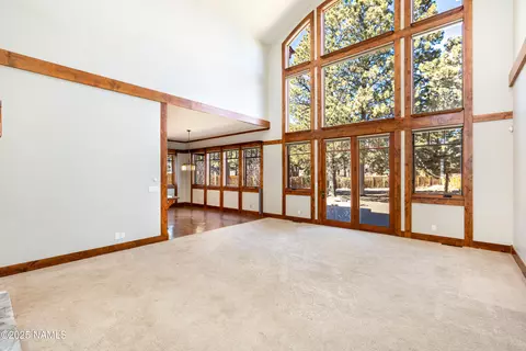 Living - 5835 Switchback Trl, Flagstaff, AZ 86004 photo 4 of 4