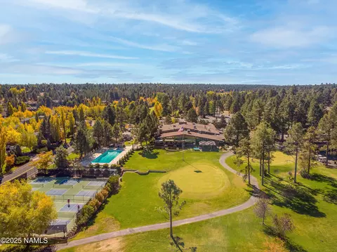 View/Area - 6236 E Willow Loop, Flagstaff, AZ 86004 photo 8 of 11