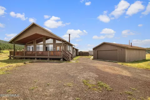 8525 W Suzette Ln, Flagstaff, AZ 86001