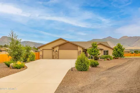 6633 Johnson Ranch Rd, Flagstaff, AZ 86004