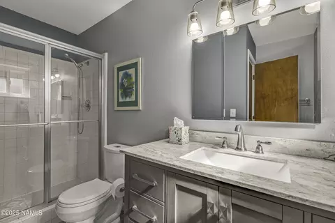 Bath - 2625 Heidi Loop, Flagstaff, AZ 86004 photo 1 of 3