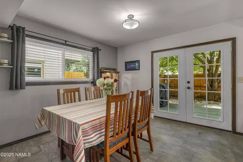 Dining - 2625 Heidi Loop, Flagstaff, AZ 86004 photo 2 of 2