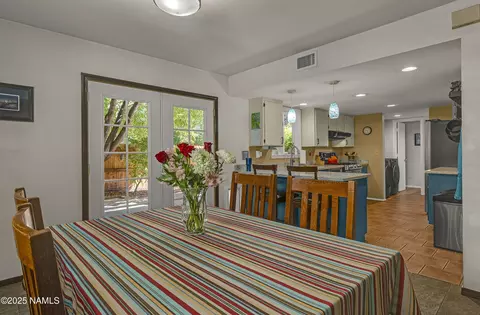 Dining - 2625 Heidi Loop, Flagstaff, AZ 86004 photo 1 of 2
