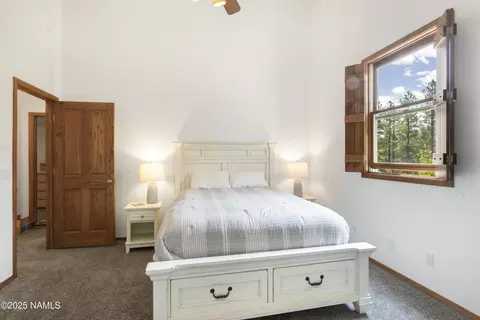 Bedroom - 1430 E Iris Trl, Flagstaff, AZ 86001 photo 3 of 6