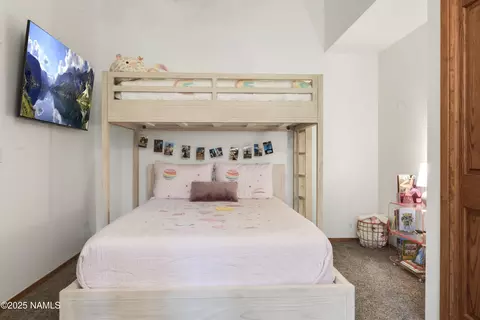 Bedroom - 1430 E Iris Trl, Flagstaff, AZ 86001 photo 5 of 6
