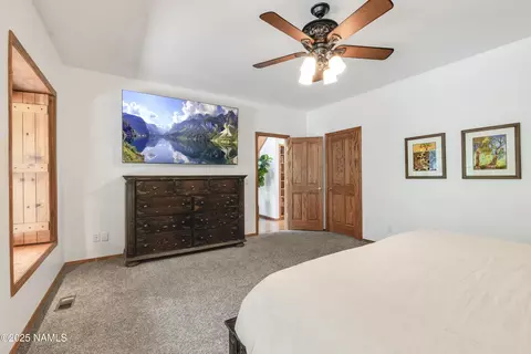 Bedroom - 1430 E Iris Trl, Flagstaff, AZ 86001 photo 2 of 6