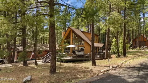 220 W Janice Pl, Munds Park, AZ 86017