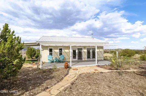 15486 Leupp Rd, Flagstaff, AZ 86004