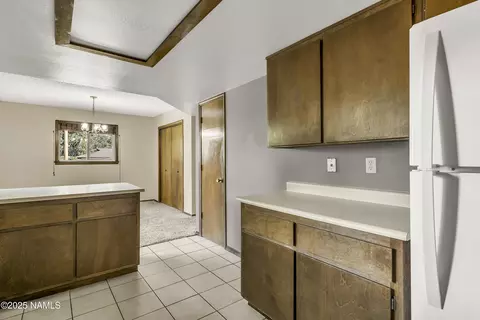 Kitchen - 2611 Jeffrey Loop, Flagstaff, AZ 86004 photo 2 of 4