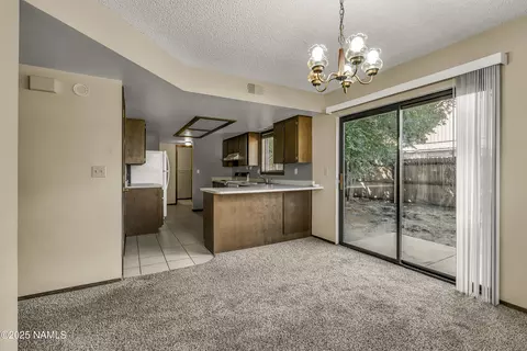 Dining - 2611 Jeffrey Loop, Flagstaff, AZ 86004 photo 2 of 2