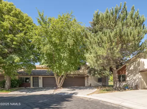 2611 Jeffrey Loop, Flagstaff, AZ 86004