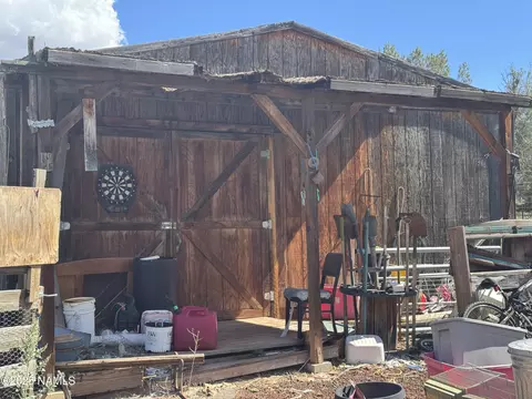960 W Buck Dr, Williams, AZ 86046 photo 6