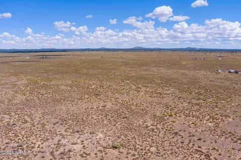 1615 E Goodwin Rd, Williams, AZ 86046 photo 4