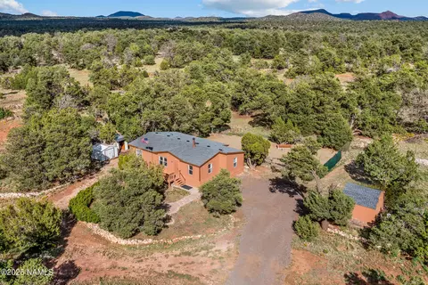 5415 Foster Rd, Flagstaff, AZ 86004