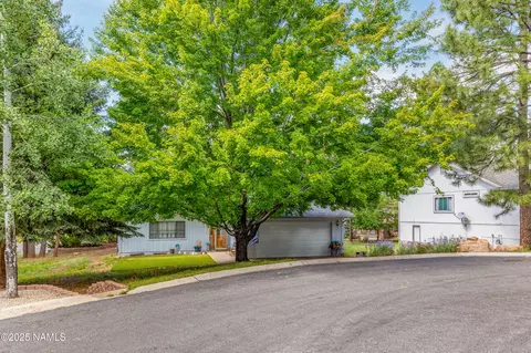 4711 E La Quinta Way, Flagstaff, AZ 86004
