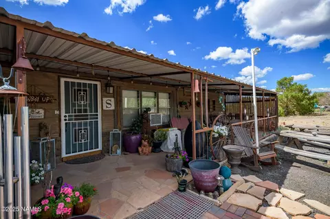 155 W Ludlam Ln, Ash Fork, AZ 86320 photo 1