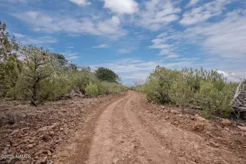 145 Valhalla, Williams, AZ 86046 photo 30
