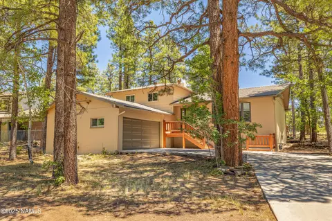 622 N Bertrand St, Flagstaff, AZ 86001