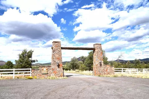 7748 Daisy Dr, Williams, AZ 86046