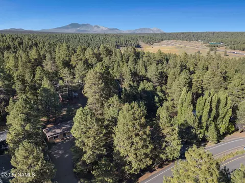 View/Area - 4449 Canyon Loop, Flagstaff, AZ 86005 photo 2 of 3