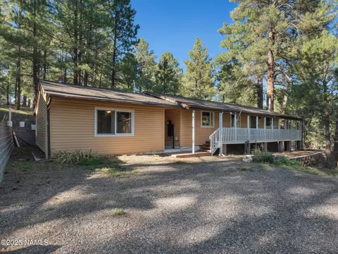 Exterior - 4449 Canyon Loop, Flagstaff, AZ 86005 photo 12 of 15