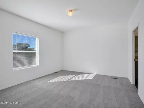 393 E Greenbriar Dr, Williams, AZ 86046 photo 14