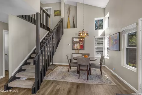 Dining - 4470 E Spring Meadows Cir, Flagstaff, AZ 86004 photo 1 of 1