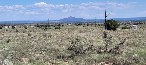 1777 S Lowell Dr, Williams, AZ 86046