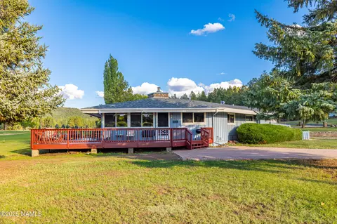 420 E Navajo Rd, Munds Park, AZ 86017