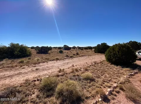 2134 E Mesa Rd, Williams, AZ 86046 photo 3