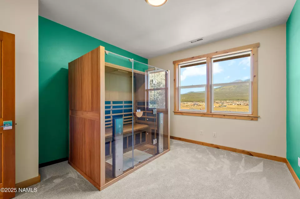 Bedroom - 6605 N Bader Rd, Flagstaff, AZ 86001 photo 4 of 5