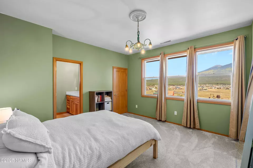 Bedroom - 6605 N Bader Rd, Flagstaff, AZ 86001 photo 3 of 5